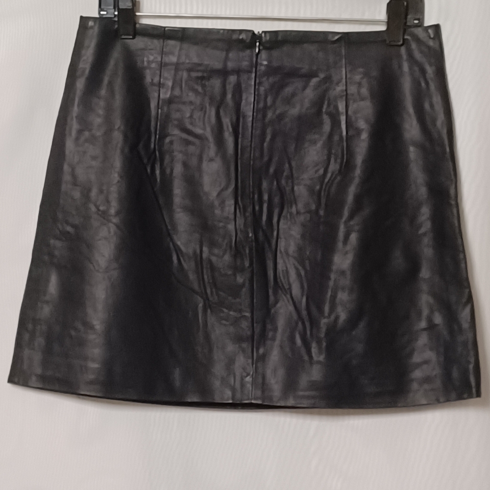 Forever 21 Women's Black Faux Leather Mini Skirt With Embroidered. L - Picture 7 of 11